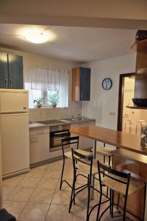 Apartman Vratovic *